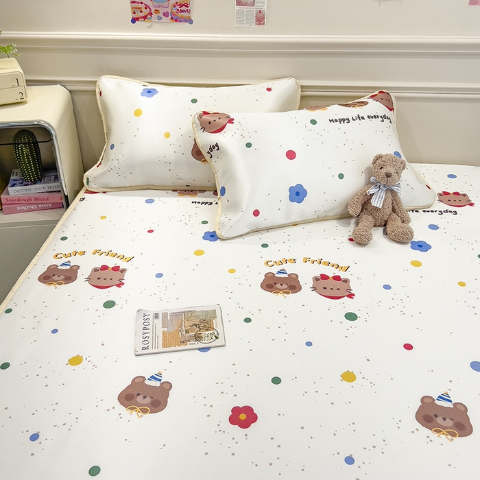 91家纺网 家纺一手货源 找家纺 摩妮卡 2025新款小清新碳光冰丝软席床笠款单床笠三件套 彩点萌友