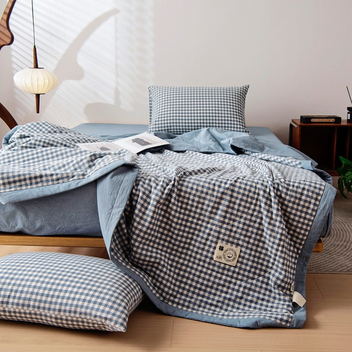 91家纺网 家纺一手货源 找家纺 鑫棉坊 2025新款全棉色织水洗棉A类棉花夏被可机洗空调被四件套床单枕套 欢乐