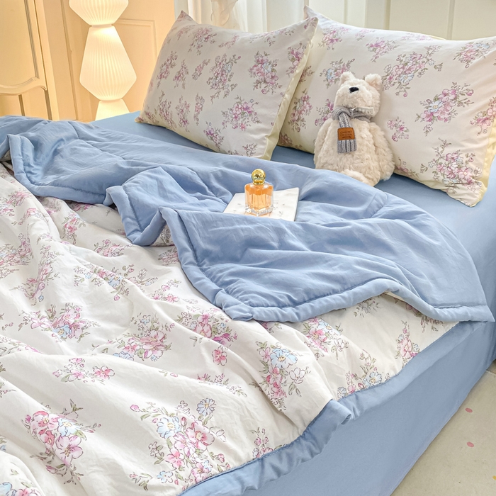 91家纺网 家纺一手货源 找家纺 2025梦初语新款水洗棉印花棉花被 风信子