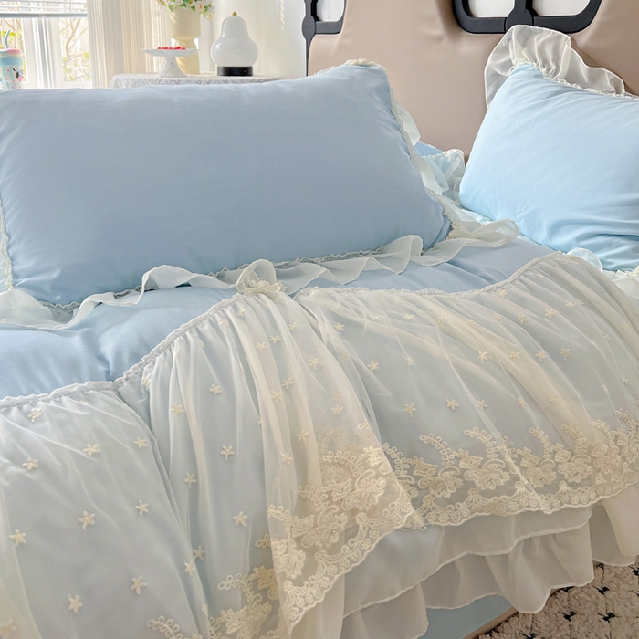 91家纺网 家纺一手货源 找家纺 艺玲家纺 2025新款糯小棉爱丽莎雪纺花边四件套 爱丽莎-蓝