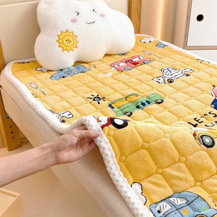 91家纺网 家纺一手货源 找家纺 梵赫家纺2024新款牛奶绒床护垫床垫幼儿园床垫儿童床垫可水洗 垫套-滴滴车队黄
