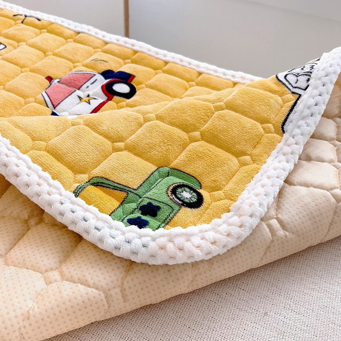 91家纺网 家纺一手货源 找家纺 梵赫家纺2024新款牛奶绒床护垫床垫幼儿园床垫儿童床垫可水洗 薄垫-滴滴车队黄