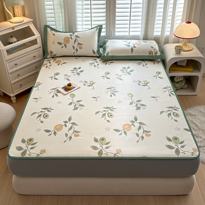 91家纺网 家纺一手货源 找家纺 迪乐妮 2025新款真冰藤印花床笠款凉席 牛油果