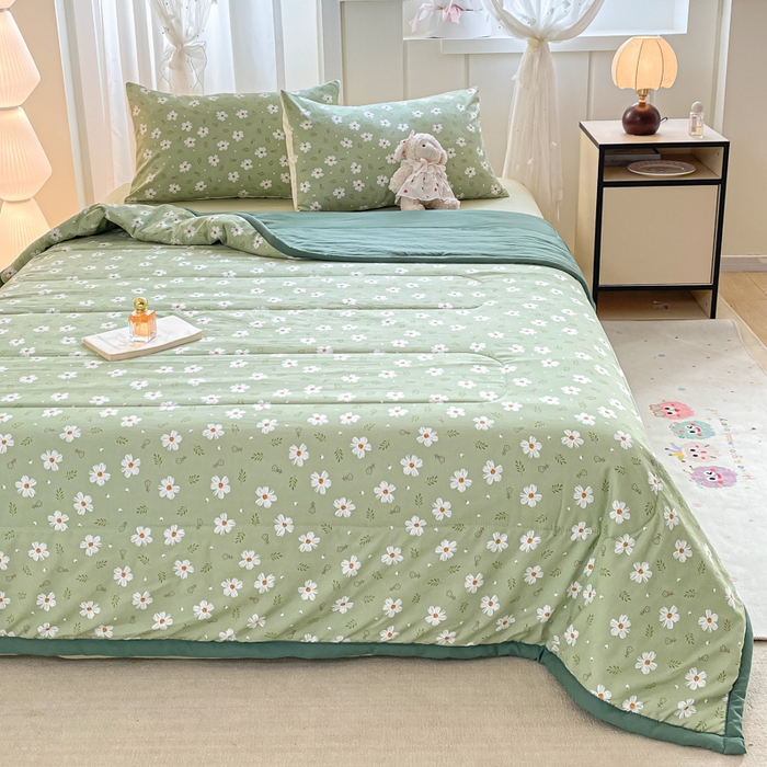 91家纺网 家纺一手货源 找家纺 2025梦初语新款水洗棉印花棉花被 春日田园