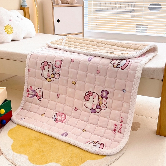 91家纺网 家纺一手货源 找家纺 梵赫家纺2024新款牛奶绒床护垫床垫幼儿园床垫儿童床垫可水洗 垫套-Kitty猫咪