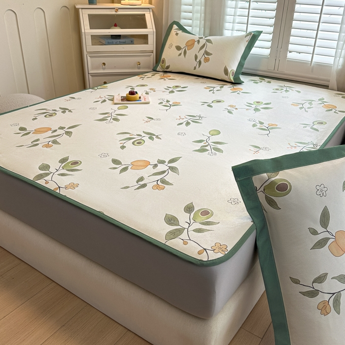 91家纺网 家纺一手货源 找家纺 迪乐妮 2025新款真冰藤印花床笠款凉席 牛油果