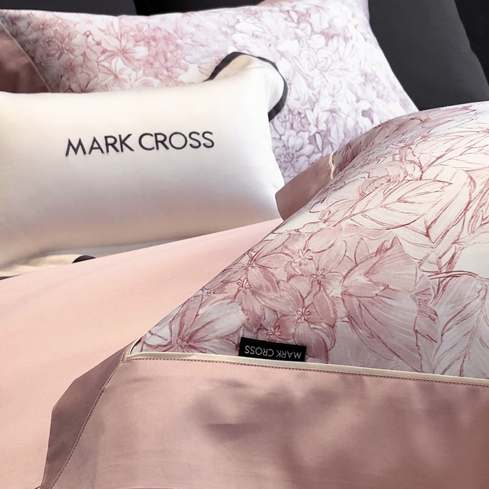 91家纺网 家纺一手货源 找家纺 佳汐蓝2025新款典雅诗意花卉全棉印花四件套券后不低于438/458元 雾隐巴黎-霞光粉