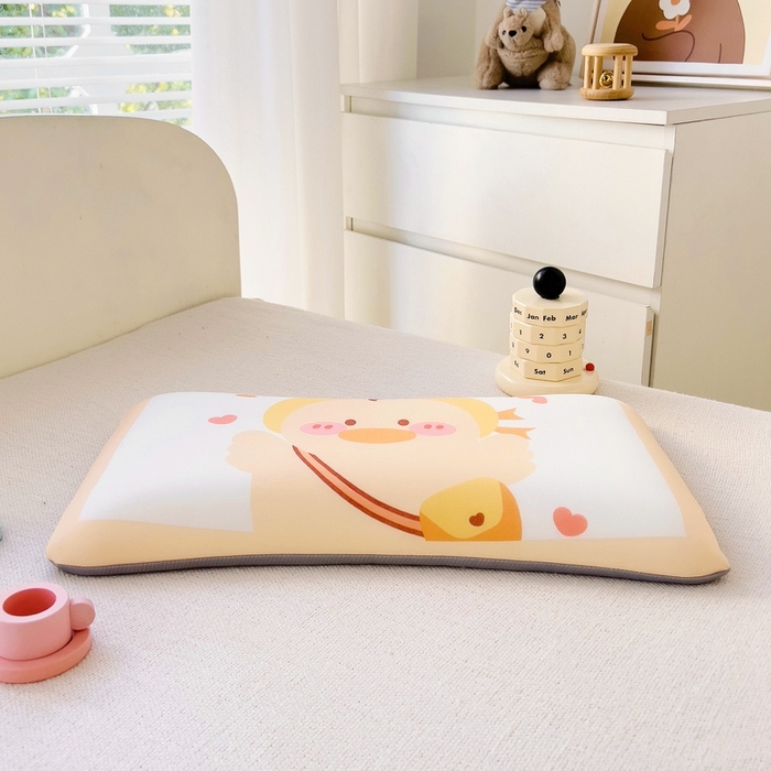 91家纺网 家纺一手货源 找家纺 2025新款卡通凉感丝亲肤枕 你好鸭50*30*4 