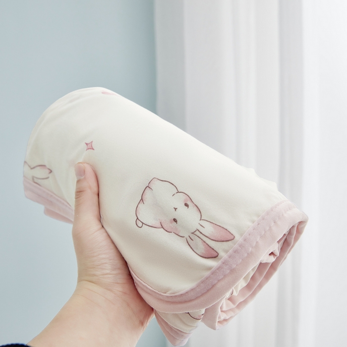 91家纺网 家纺一手货源 找家纺 丝涟家居 2025新款婴儿裸睡级凉感针织毯幼儿园夏被儿童夏被毯子 乖乖兔