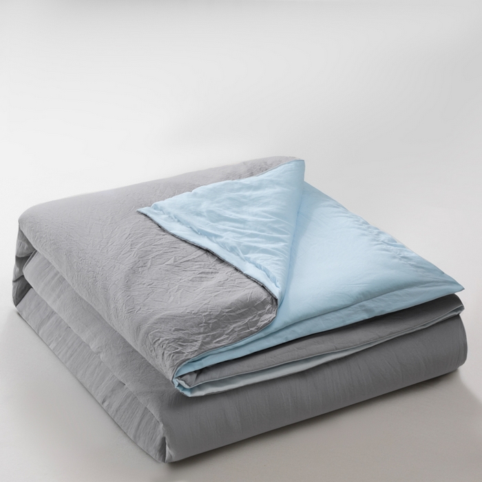 91家纺网 家纺一手货源 找家纺 闲鱼家纺 2025新款某朵同款深睡Pro夏被 自在眠  自然醒 浅灰+克莱茵蓝