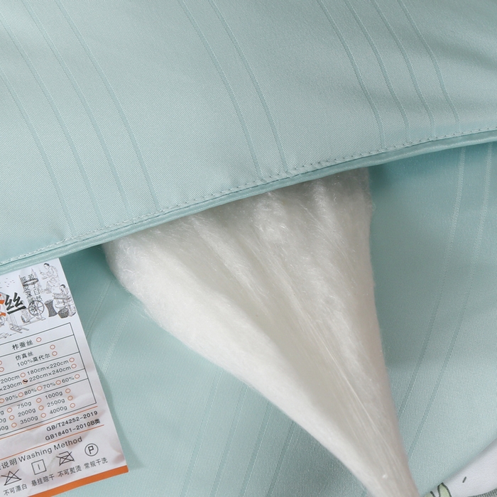 91家纺网 家纺一手货源 找家纺 2025新款全棉缎条贡缎提花被子被芯夏凉被春秋被冬被二合一子母被 绿色