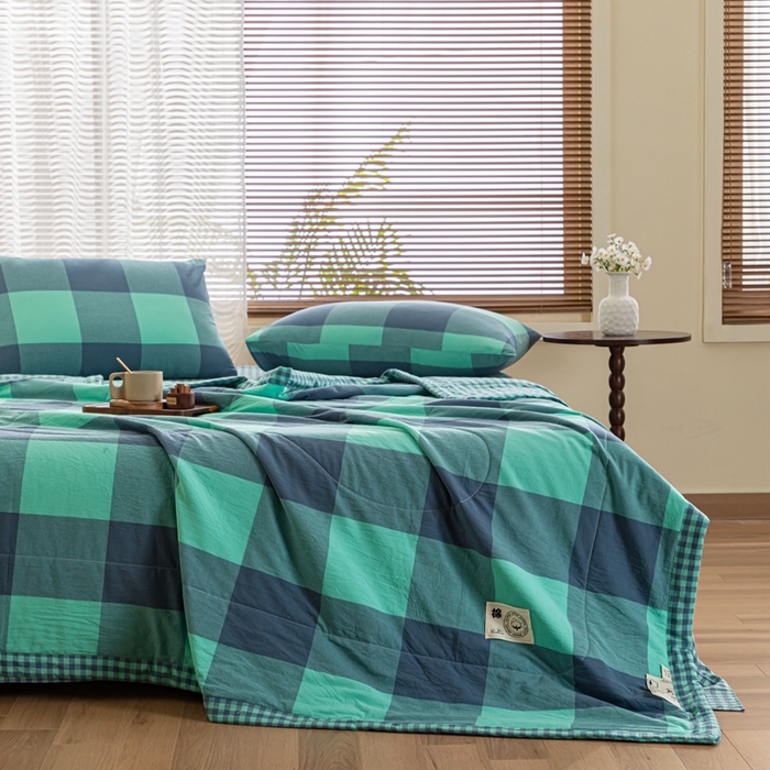 91家纺网 家纺一手货源 找家纺 鑫棉坊 2025新款全棉色织水洗棉A类棉花夏被可机洗空调被四件套床单枕套 淡雅