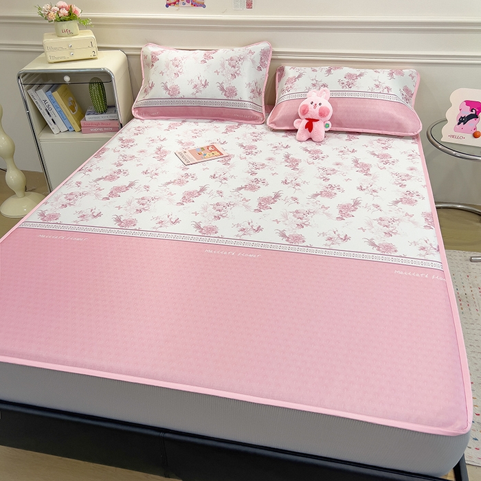 91家纺网 家纺一手货源 找家纺 摩妮卡 2025新款小清新碳光冰丝软席床笠款单床笠三件套 花绮梦-粉