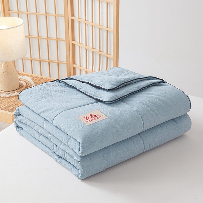 91家纺网 家纺一手货源 找家纺 熙宴家纺 2025新款纯色水洗棉新疆棉花夏被 雾蓝