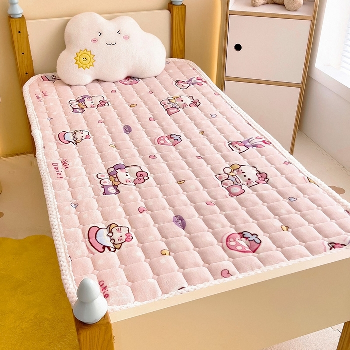91家纺网 家纺一手货源 找家纺 梵赫家纺2024新款牛奶绒床护垫床垫幼儿园床垫儿童床垫可水洗 薄垫-Kitty猫咪