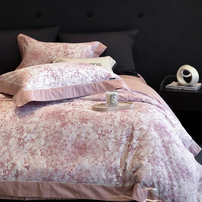 91家纺网 家纺一手货源 找家纺 佳汐蓝2025新款典雅诗意花卉全棉印花四件套券后不低于438/458元 雾隐巴黎-霞光粉