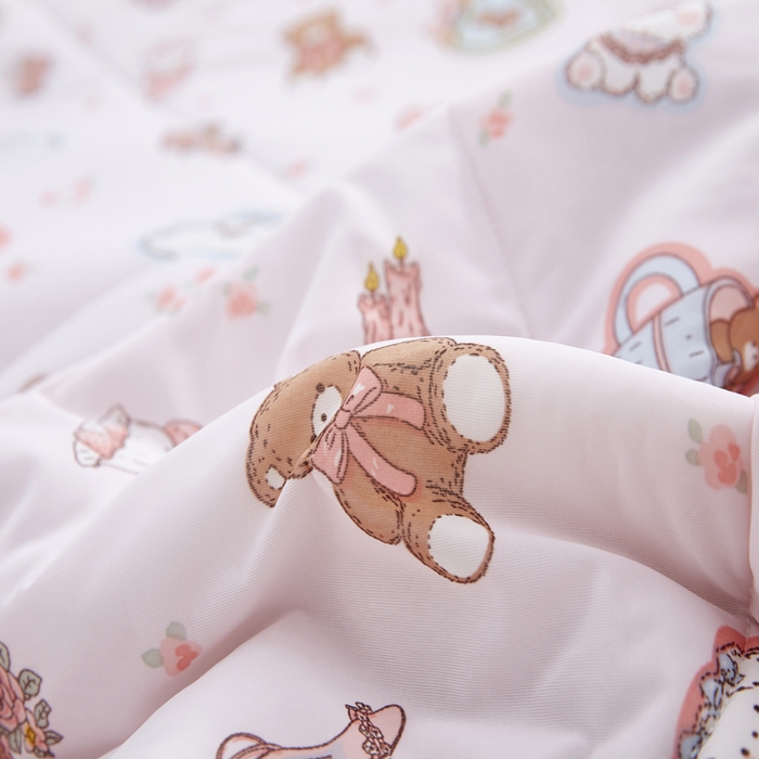 91家纺网 家纺一手货源 找家纺 丝涟家居 2025新款A类卡通小清新双面印花凉感丝夏被甜心