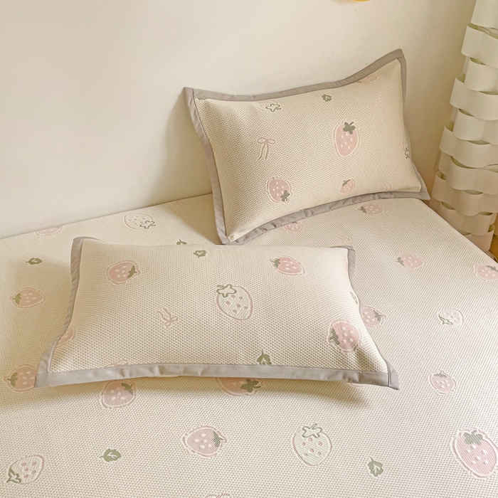 91家纺网 家纺一手货源 找家纺 （总）富馨莱 2025春夏新款公主仙女风480克PE凉感凉豆豆床裙凉席三件套