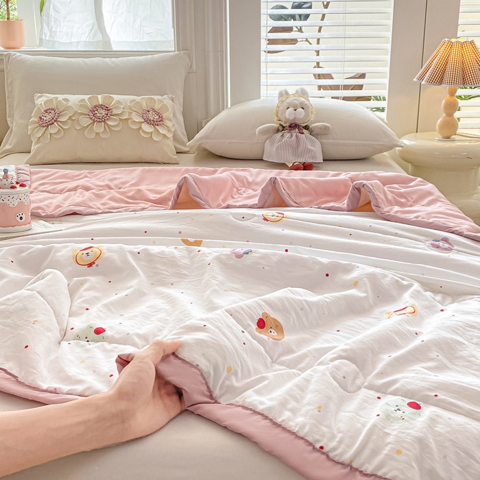 91家纺网 家纺一手货源 找家纺 好睡棉 2025新款柔软裸睡级水洗棉夏被新疆棉花被夏凉被空调被被子 温暖小熊