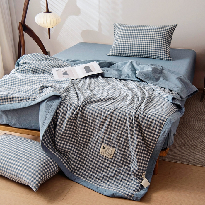 91家纺网 家纺一手货源 找家纺 鑫棉坊 2025新款全棉色织水洗棉A类棉花夏被可机洗空调被四件套床单枕套 欢乐