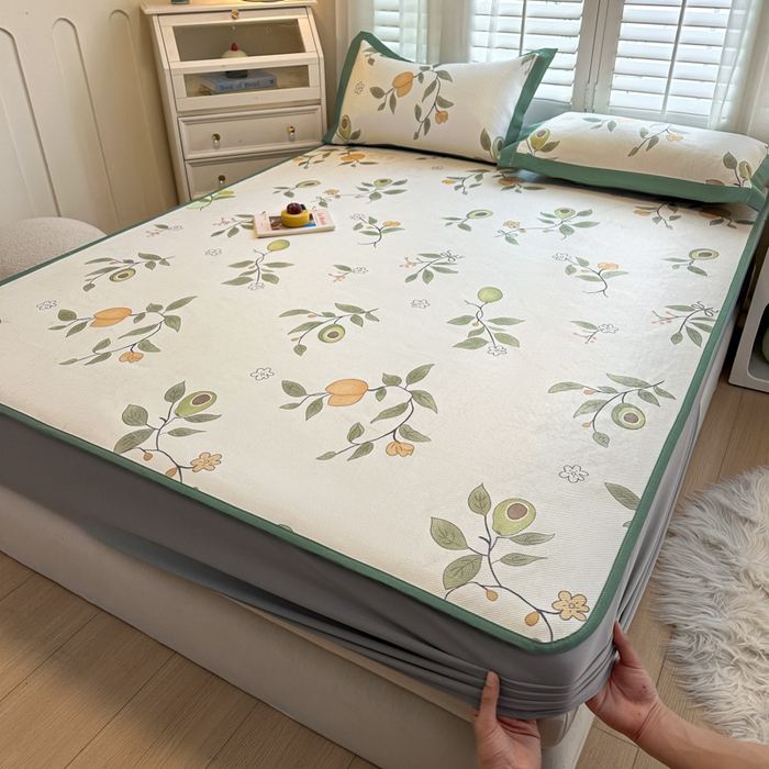 91家纺网 家纺一手货源 找家纺 迪乐妮 2025新款真冰藤印花床笠款凉席 牛油果