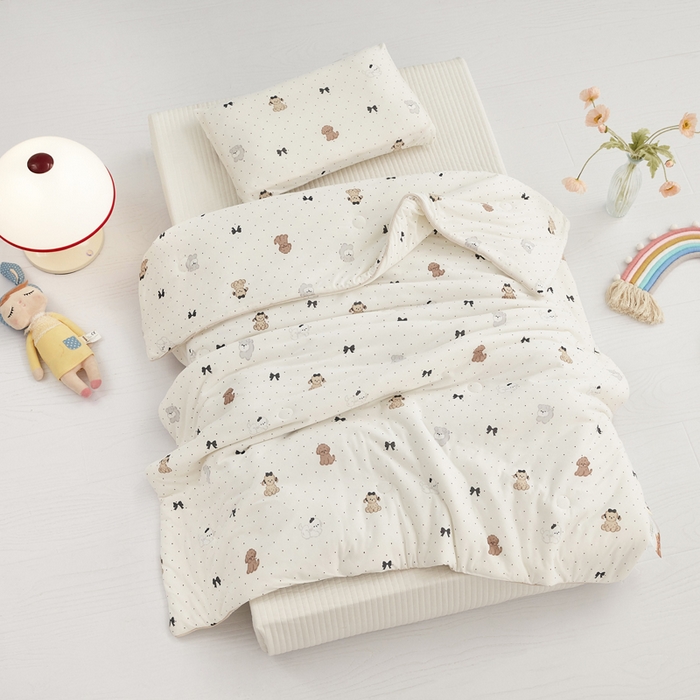 91家纺网 家纺一手货源 找家纺 丝涟家居 2025新款A类双面针织棉卡通小清新滚绳工艺夏被波点狗