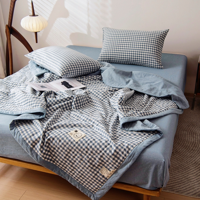 91家纺网 家纺一手货源 找家纺 鑫棉坊 2025新款全棉色织水洗棉A类棉花夏被可机洗空调被四件套床单枕套 欢乐