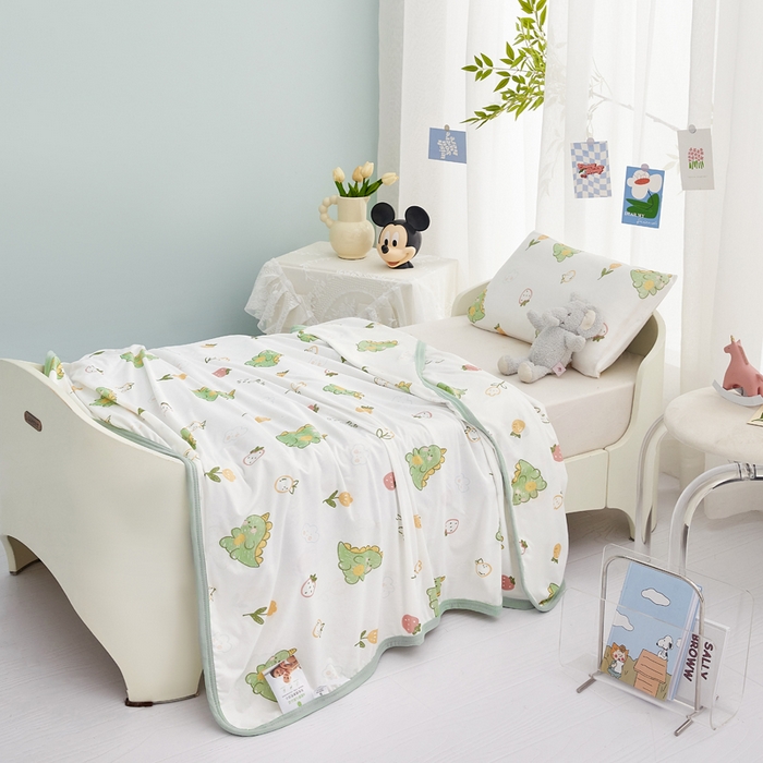 91家纺网 家纺一手货源 找家纺 丝涟家居 2025新款婴儿裸睡级凉感针织毯幼儿园夏被儿童夏被毯子 小恐龙