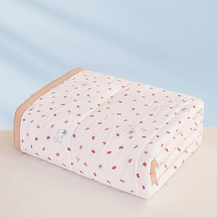 2025梦初语新款水洗棉印花棉花被 草莓小熊