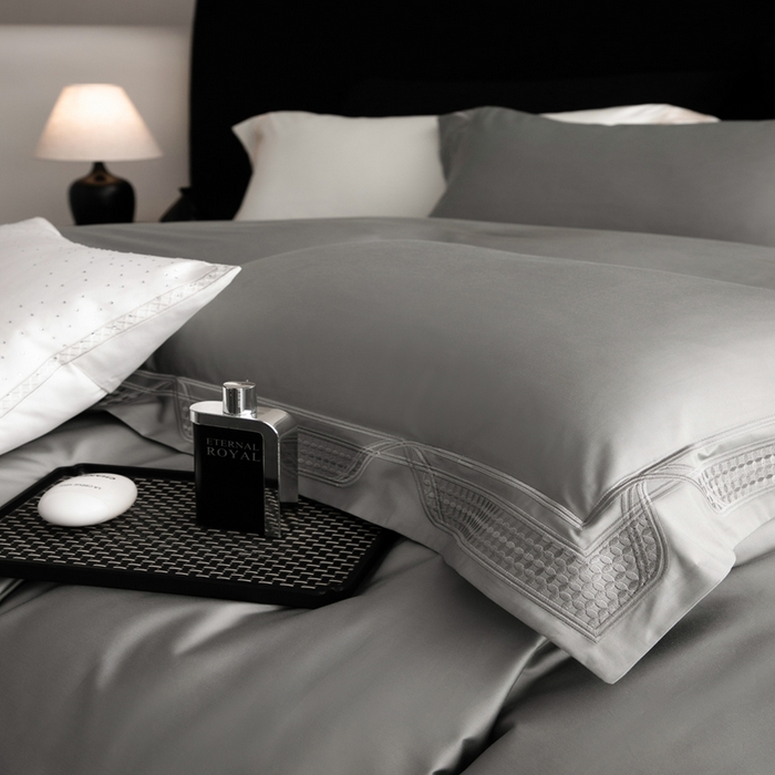 91家纺网 家纺一手货源 找家纺 馨蕊家居 2025春夏新品100s高奢典藏简约全棉系列 棉凯伦-高级灰