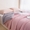 91家纺网 家纺一手货源 找家纺 2025新款A类纯色双拼冰淇淋云母凉感丝夏被空调被（抽空压缩可供跨境） 豆沙拼灰