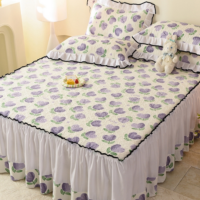 91家纺网 家纺一手货源 找家纺 金盛皇朝 2025新款加厚亲肤床裙夹棉单件三件套四件套南岛小镇