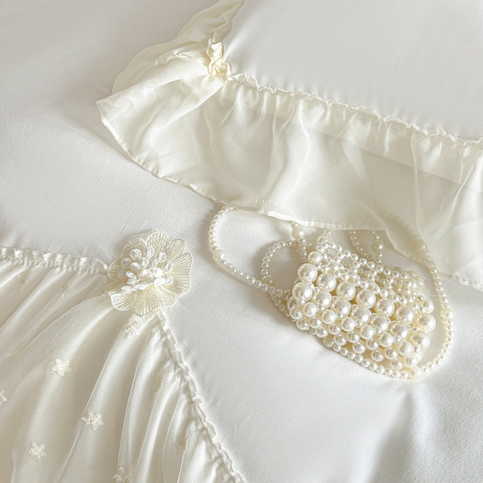 91家纺网 家纺一手货源 找家纺 艺玲家纺 2025新款糯小棉爱丽莎雪纺花边四件套 爱丽莎-白