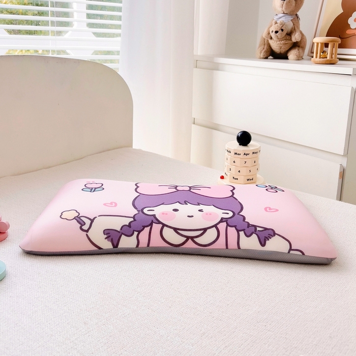 91家纺网 家纺一手货源 找家纺 2025新款卡通凉感丝亲肤枕 小仙女50*30*4 