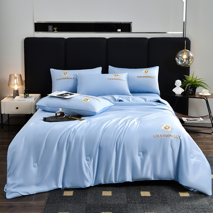 91家纺网 家纺一手货源 找家纺 优尚家纺 2025新款水洗天丝刺绣夏被夏被四件套 沧海兰