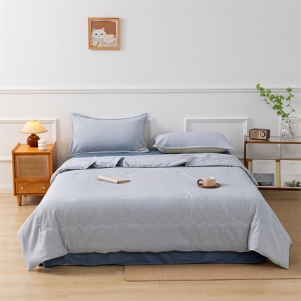 91家纺网 家纺一手货源 找家纺 八方汇 2025新款时尚简约条纹款夏被 条纹-海兰