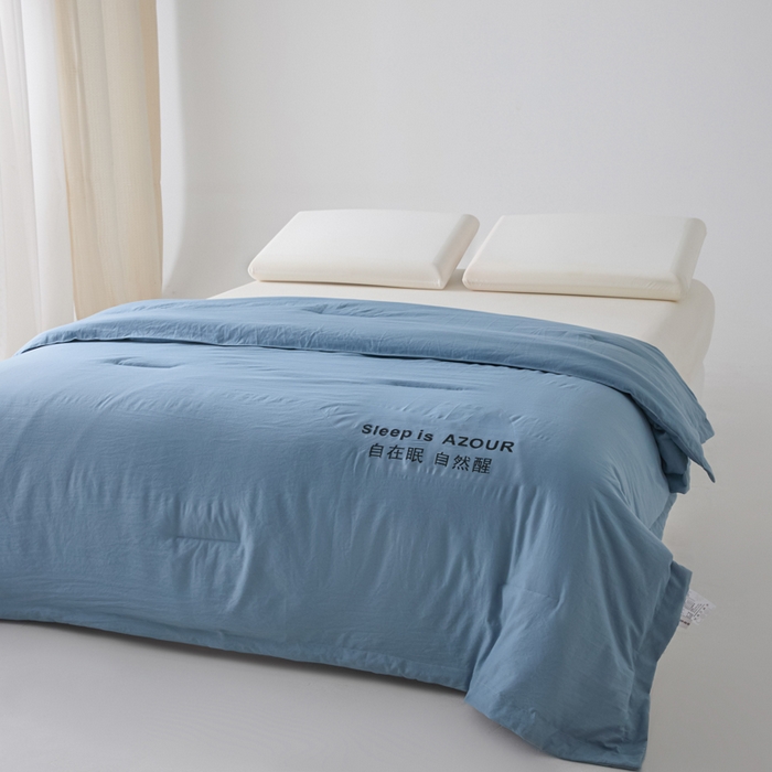 91家纺网 家纺一手货源 找家纺 闲鱼家纺 2025新款某朵同款深睡Pro夏被 自在眠  自然醒 普鲁士蓝