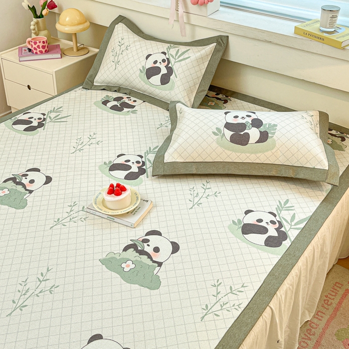 91家纺网 家纺一手货源 找家纺 迪乐妮 2025新款印花真冰藤冰凉席 可爱熊猫