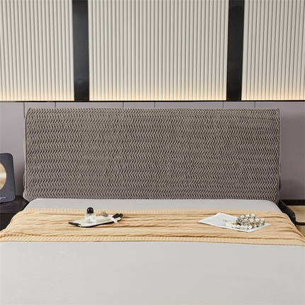 91家纺网 家纺一手货源 找家纺 （总）情恒家纺 2025新款德芙绒工艺款全包床头罩