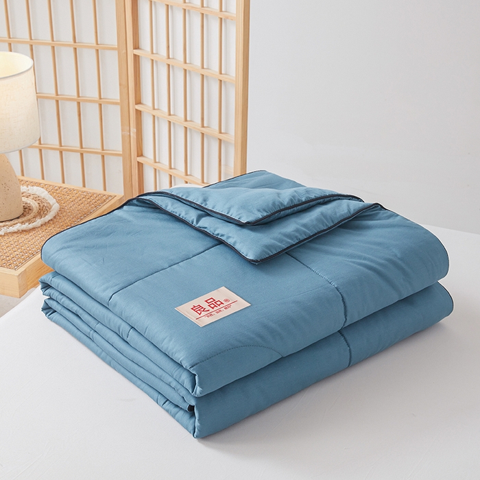 91家纺网 家纺一手货源 找家纺 熙宴家纺 2025新款纯色水洗棉新疆棉花夏被 冰蓝