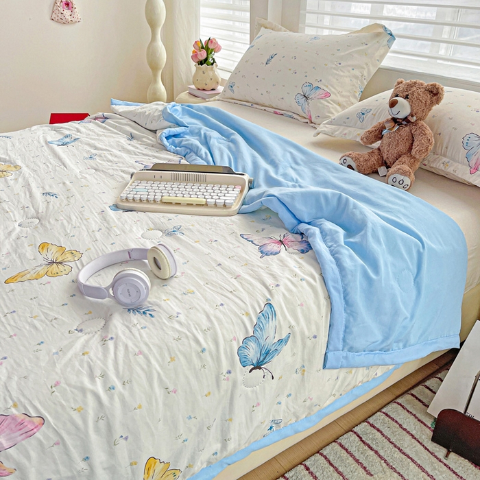 91家纺网 家纺一手货源 找家纺 富艺隆 2025新款水洗棉双层纱夏被 蝴蝶物语