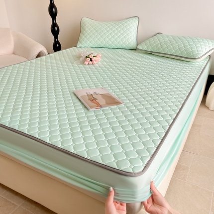 91家纺网 家纺一手货源 找家纺 2025新款加厚乳胶床笠款经典纯色夏被套件 方格-水绿