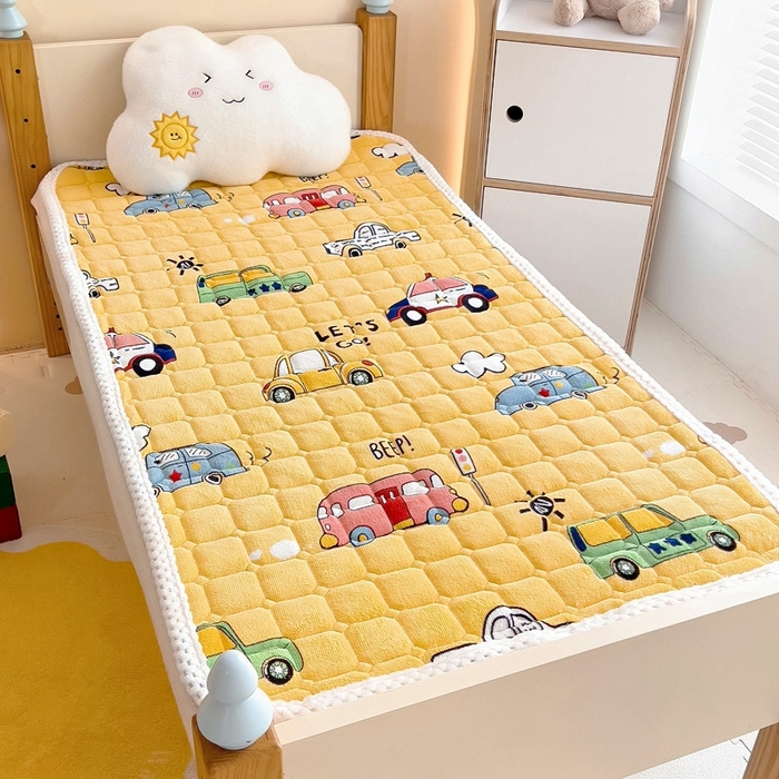 91家纺网 家纺一手货源 找家纺 梵赫家纺2024新款牛奶绒床护垫床垫幼儿园床垫儿童床垫可水洗 薄垫-滴滴车队黄