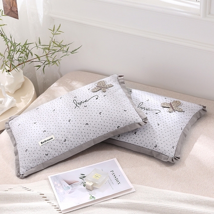 91家纺网 家纺一手货源 找家纺 （总）梦叶草 2025新款全棉纯棉双层纱蝶舞荞麦枕