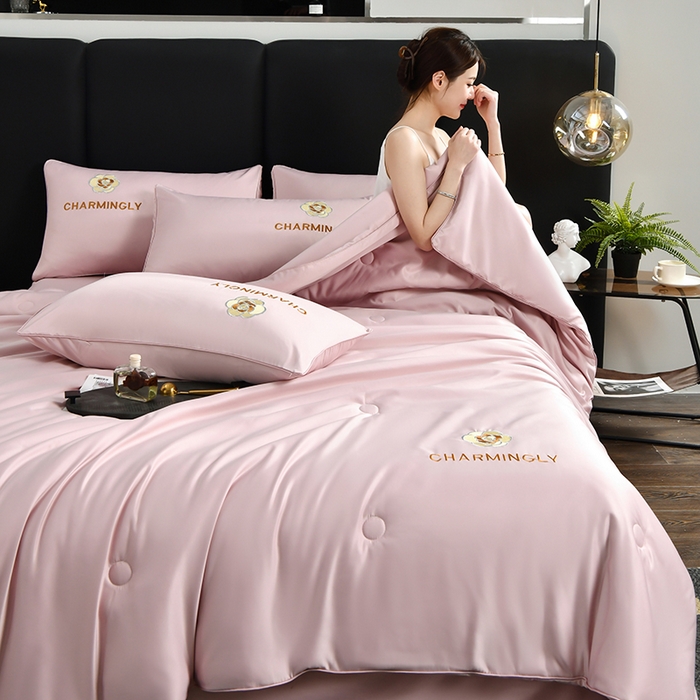 91家纺网 家纺一手货源 找家纺 优尚家纺 2025新款水洗天丝刺绣夏被夏被四件套 蔷薇花