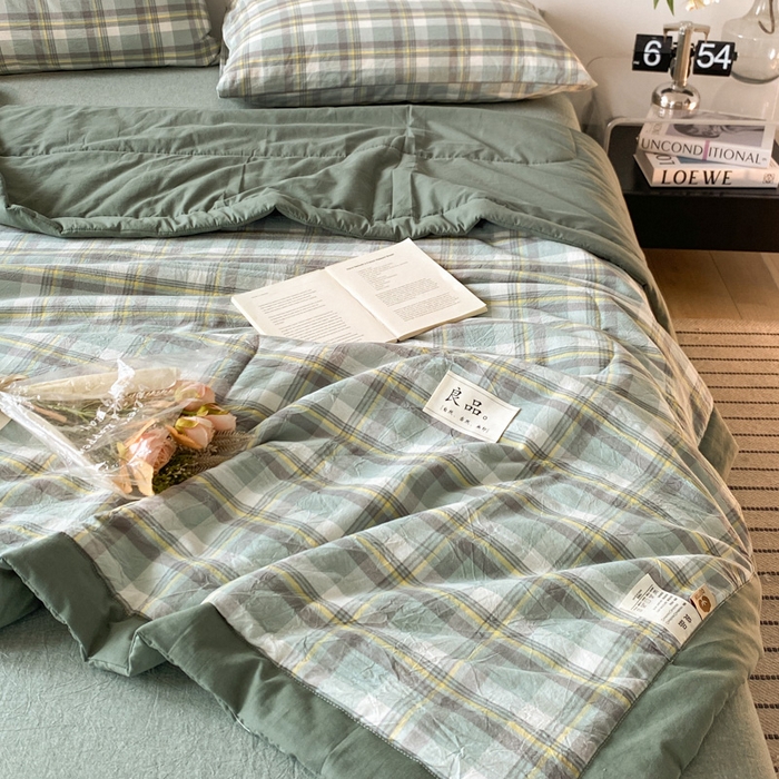 91家纺网 家纺一手货源 找家纺 2025梦初语新款无印风棉花夏被 雅致格