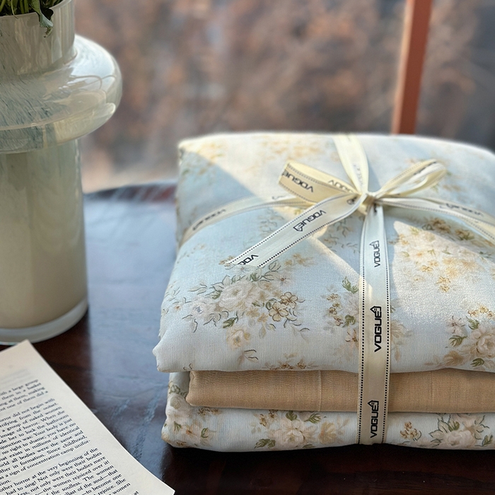 91家纺网 家纺一手货源 找家纺 麦伦家居 2025新款全棉有氧双层纱简约款系列四件套 兰贵人