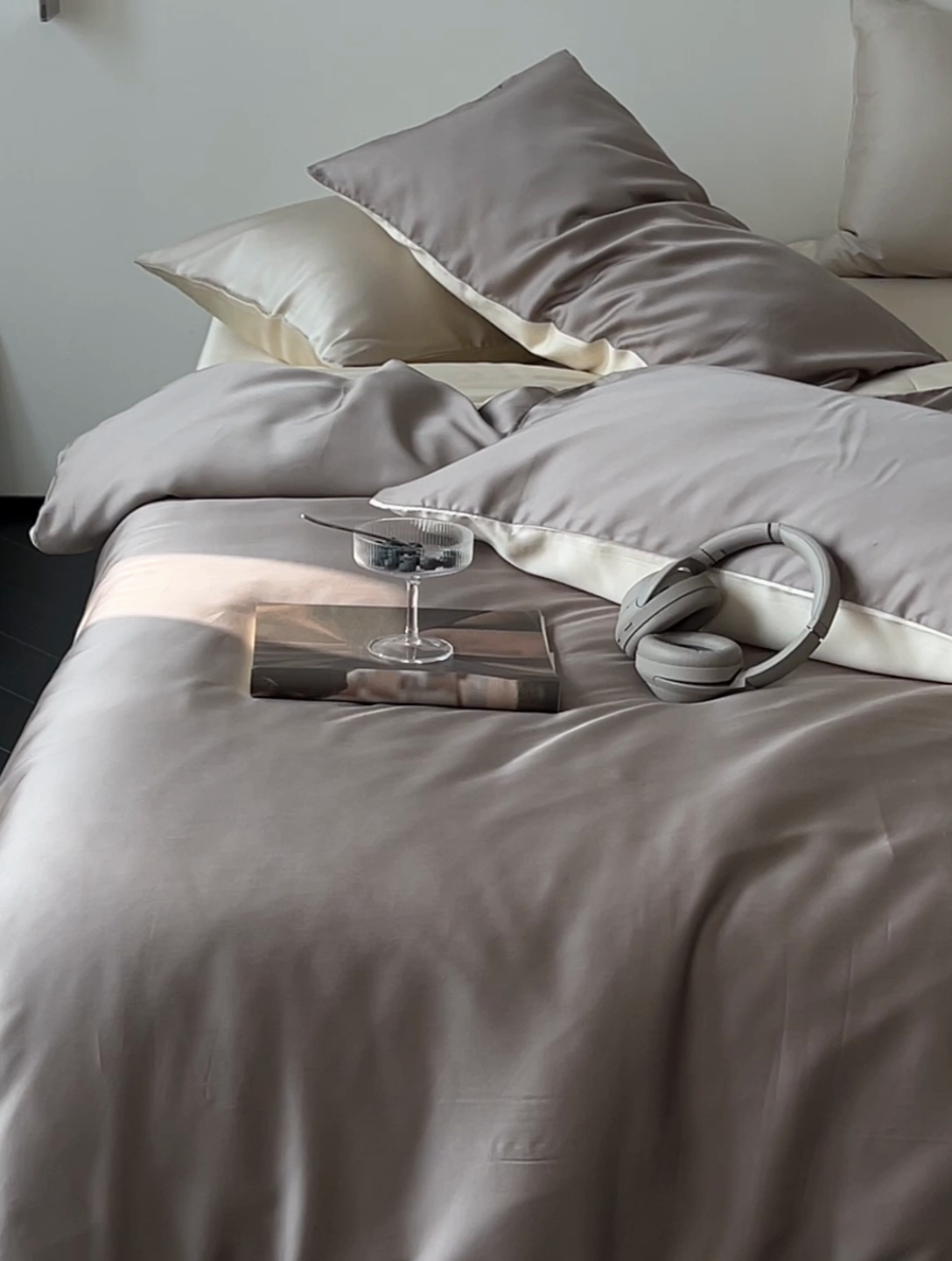 91家纺网 家纺一手货源 找家纺 简纯主义 2025新款60s兰精天丝纯色四件套 摩卡