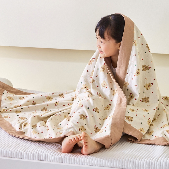 91家纺网 家纺一手货源 找家纺 嗨生活 2025年 7A抗菌全棉双层纱夏被  纱布夏被盖毯  儿童夏被 幼儿园夏被 呆萌小熊