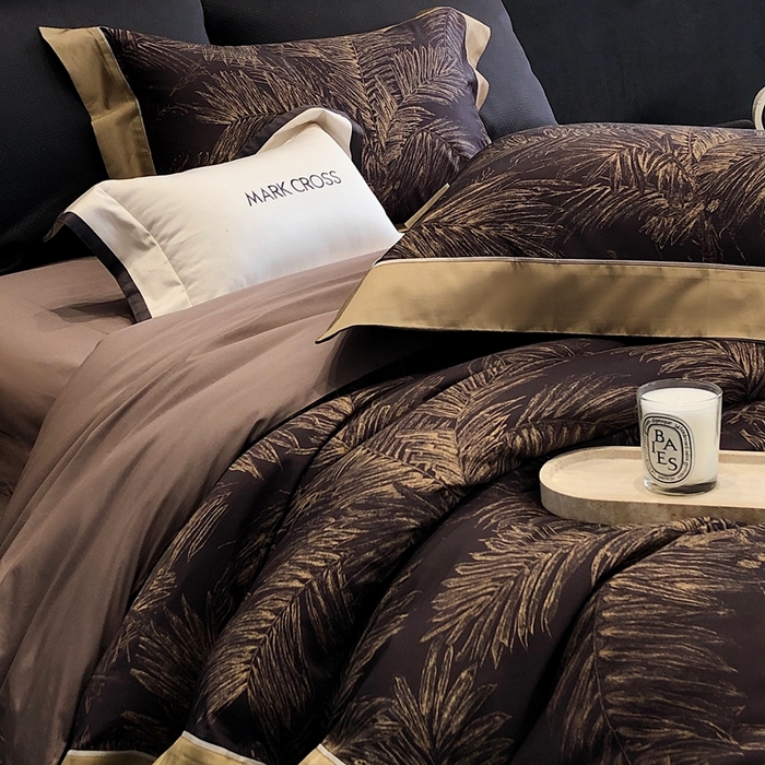 91家纺网 家纺一手货源 找家纺 佳汐蓝2025新款典雅诗意花卉全棉印花四件套券后不低于438/458元 烟火星辰-曜夜黑